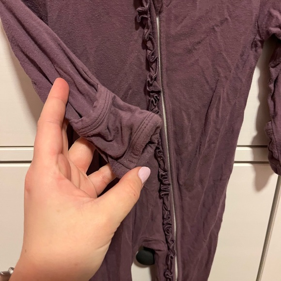 Larkspur Baby Ruffle Footie - Picture 3 of 4